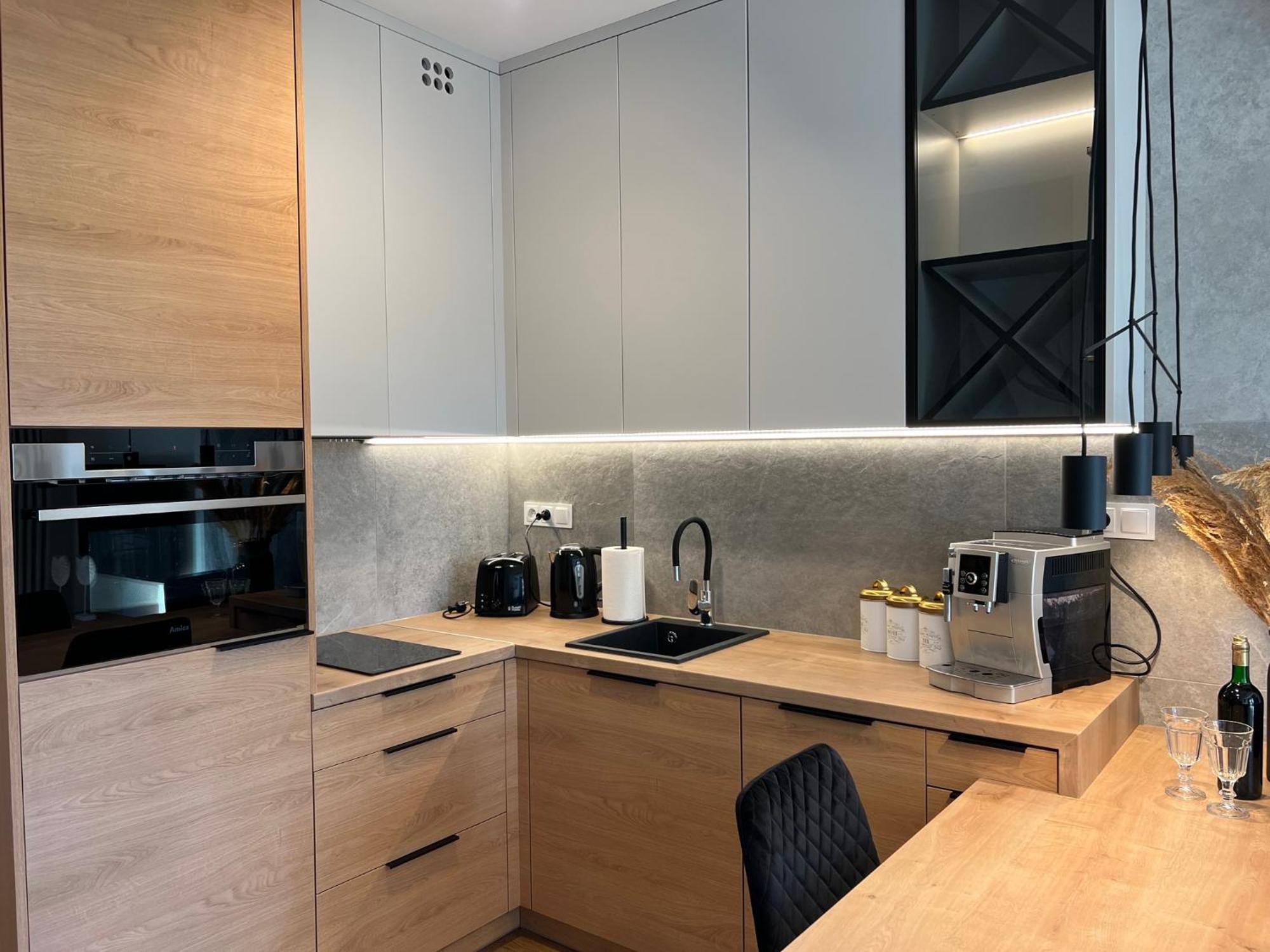 Family & Business Elegant Apartments Ul Lotnicza Centrum Galeria Korona - 1 Bedroom, Terrace, Air Conditioning, Garage - New! Kielce Bagian luar foto